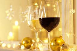 4 bottles with sparkling and port - lfrelow@vino301.com.jpg__PID:86a3c2b6-6b24-4942-a245-4edb90eb412b