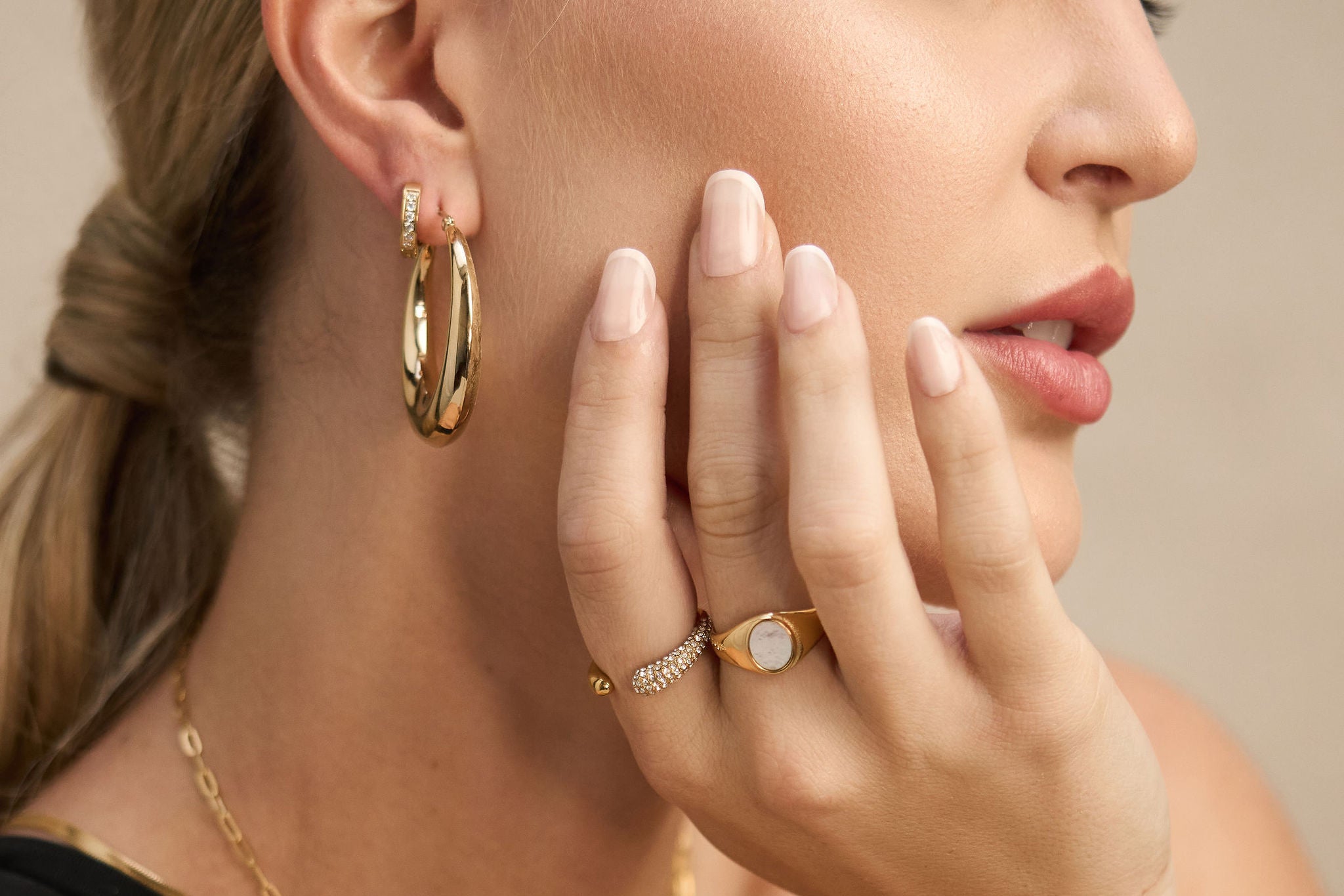 Blush+BlissJewelry7998 - Blush & Bliss.jpg__PID:34ff3e2b-9468-4bf7-88df-cbb257dcb3df